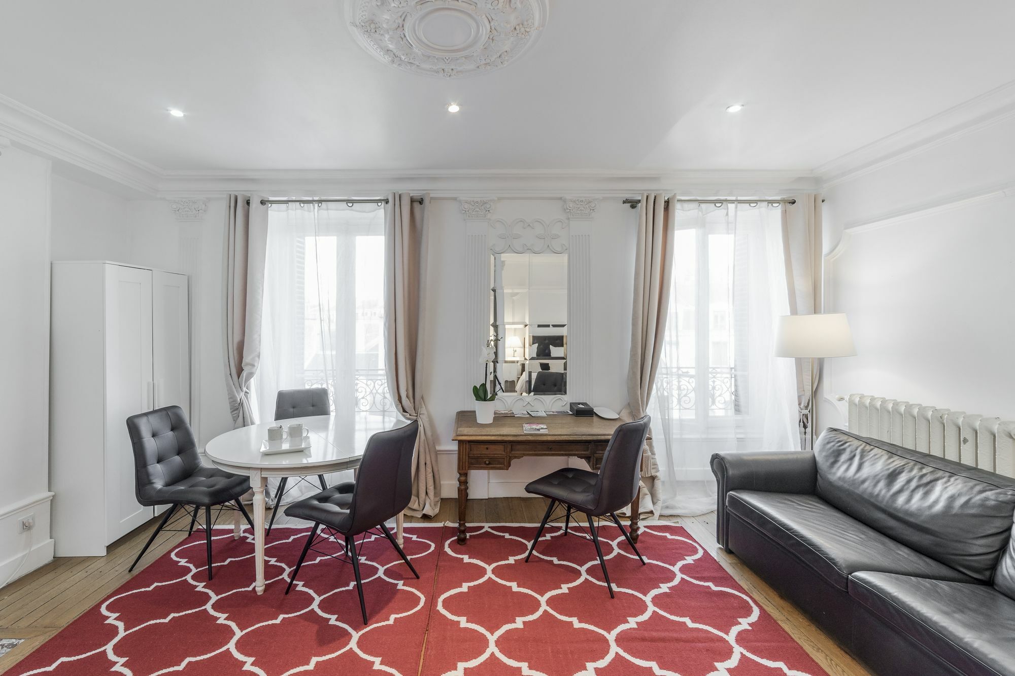 The Thonet House - A Luxury Historic Collection Apartment Lyon Luaran gambar
